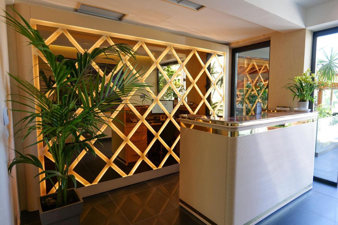 Bora Bora Hotel Ksamil Eksteriør bilde
